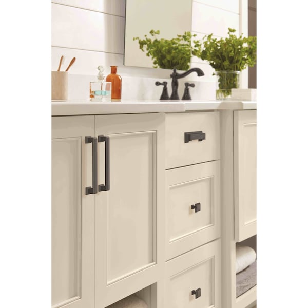 Amerock Appoint 5-1/16 in 128 mm Center-to-Center Matte Black Cabinet Pull - BP36760FB
