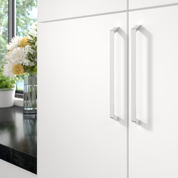 Richelieu 10 1/8 in (256 mm) Center-to-Center Chrome Contemporary Cabinet Pull - BP7348256140