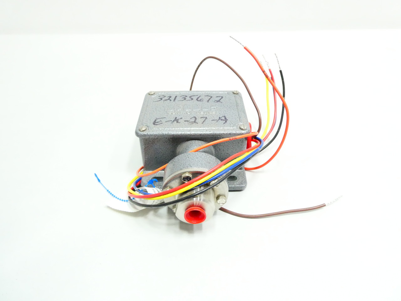 SOR 4NN-KK45-M4-C1A 1/4IN 4-75PSI PRESSURE SWITCH