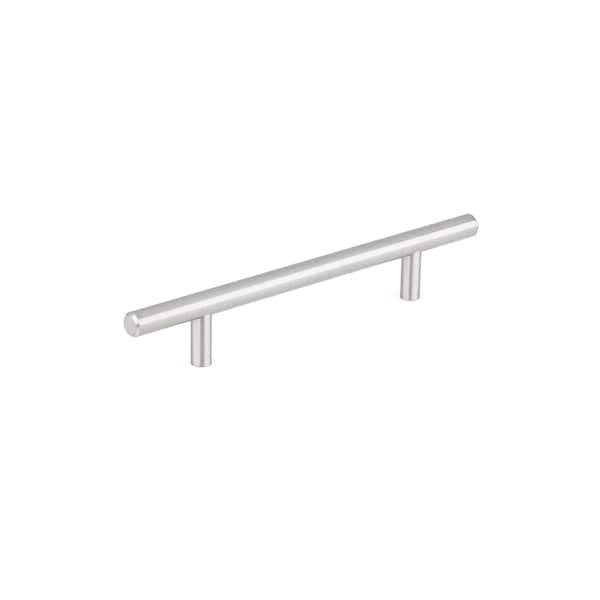 Richelieu 5 1/16 in (128 mm) Center-to-Center Stainless Steel Contemporary Drawer Pull - BP305128170