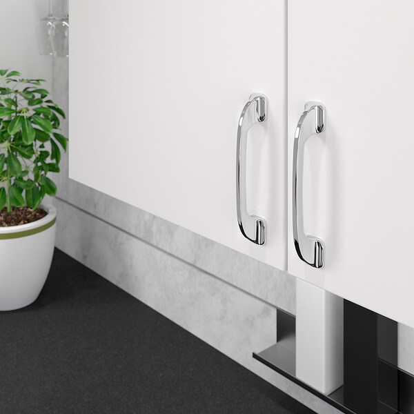 Richelieu 3 3/4-inch (96 mm) Center to Center Chrome Contemporary Cabinet Pull - BP735096140