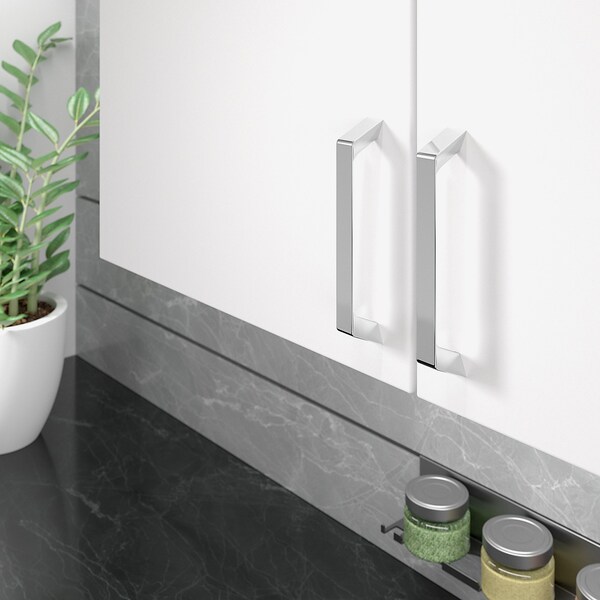 Richelieu 5 1/16 in (128 mm) Center-to-Center Chrome Contemporary Cabinet Pull - BP7348128140