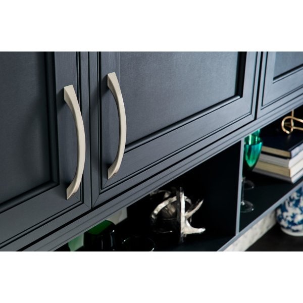 Jeffrey Alexander 160 mm Center-to-Center Satin Bronze Flared Philip Cabinet Pull - 767-160SBZ