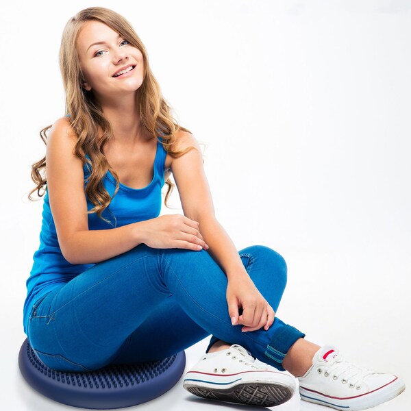 Bouncybands Antimicrobial Big Wiggle Seat Sensory Cushion, Blue 13in./33cm - MB33BUWS