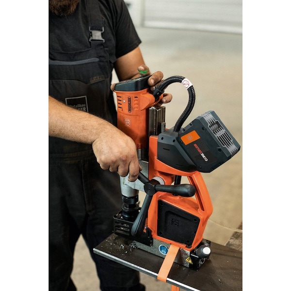 Fein Sluggger 18 V AS Special Kit Cordless Universal magnetic base drill up to 1-3/8in - AJMU137 PMQW SPECIAL AS