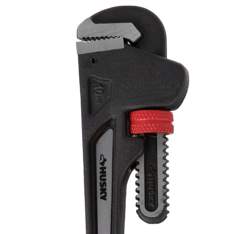 Husky 10 in. Heavy-Duty Pipe Wrench - WG-HD-10