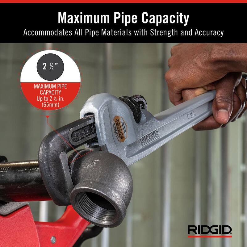 RIDGID 18 in. Aluminum Straight Pipe Wrench for Plumbing, Sturdy Plumbing Pipe Tool with Self Cleaning Threads and Hook Jaws - 31100
