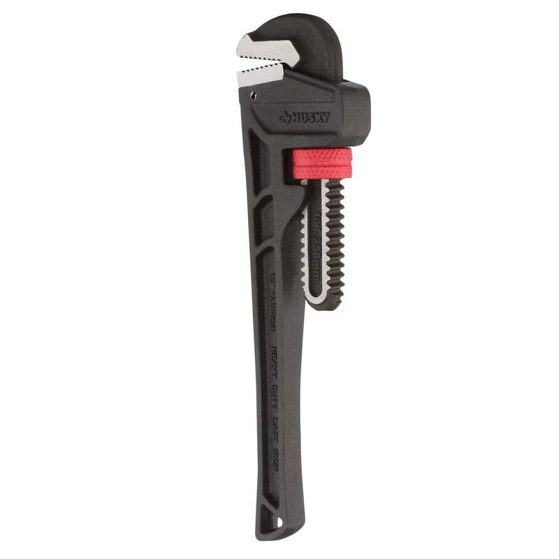 Husky 10 in. Heavy Duty Cast Iron Pipe Wrench with 1 in. Jaw Capacity - WG-40-10