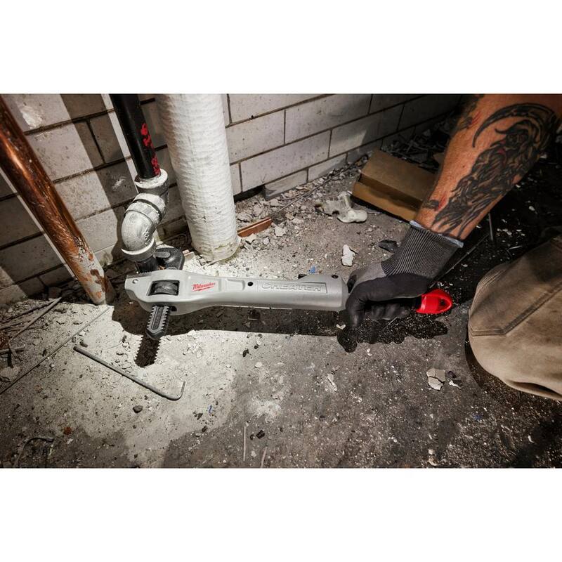 Llave de tubo de aluminio offset adaptable Milwaukee CHEATER - 48-22-7322