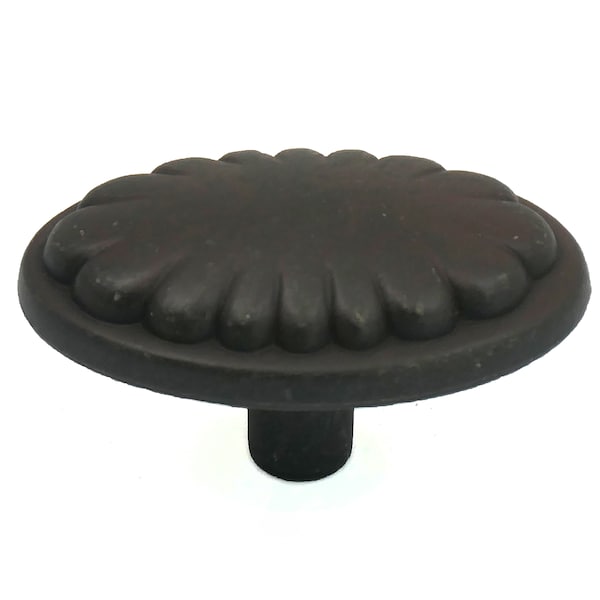 Laurey 1 5/8" Windsor Flower Knob, Weathered Antique Bronze - 24378