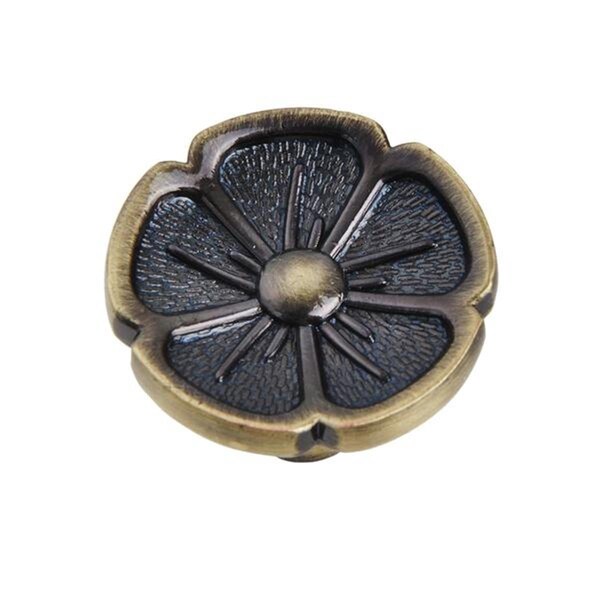 Camp Usa 1.12 in. Bella Antique Brass Flower Cabinet Knob - CA582269