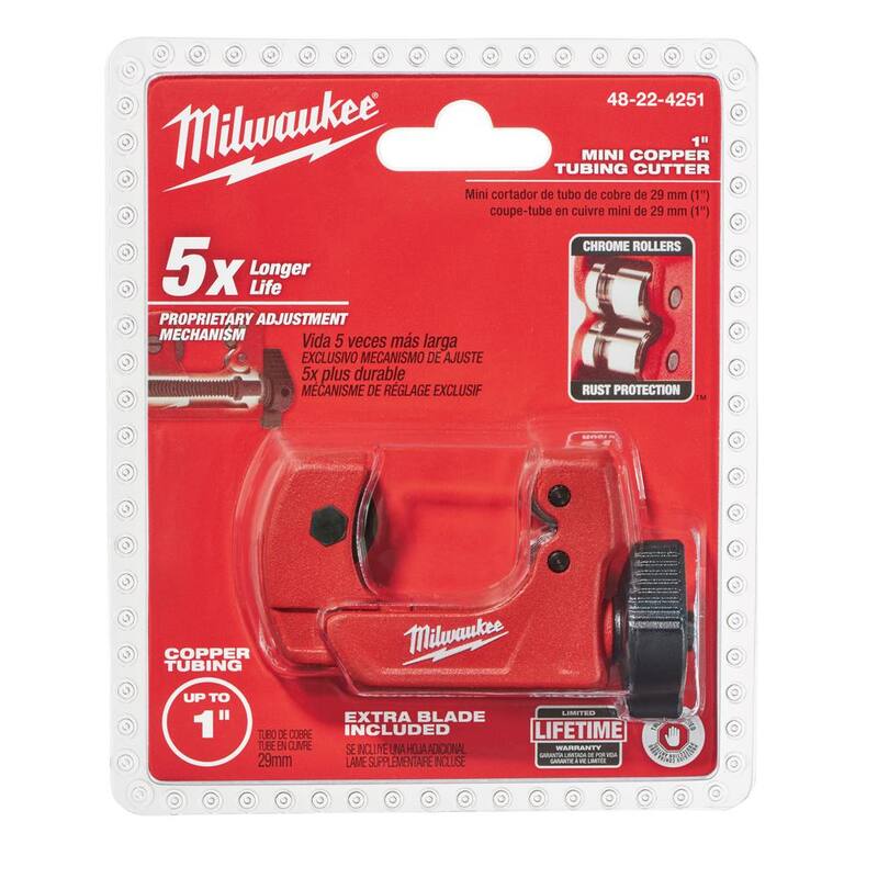 Llave de tubo de aluminio offset de 14 pulgadas de Milwaukee con cortatubos de cobre mini de 1 pulgada (2 piezas) - 48-22-7184-48-22-4251