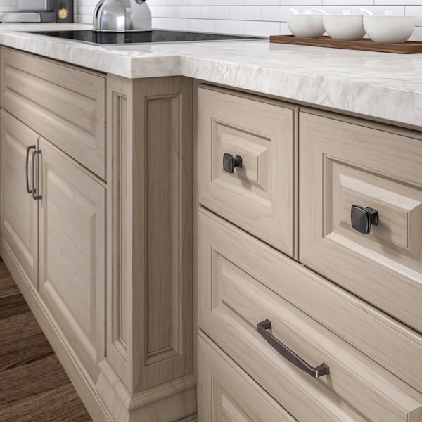 Richelieu Charlemagne Collection 1 1/4-inch (31 mm) Brushed Oil-Rubbed Bronze Transitional Square Cabinet Knob - BP81091BORB