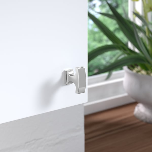 Richelieu 1 5/32-inch (29 mm) x 15/32-inch (12 mm) Chrome Transitional Cabinet Knob - BP525429140