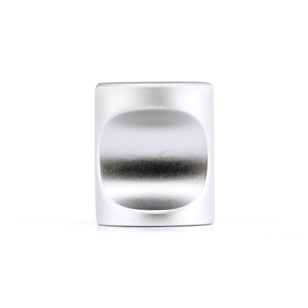 Richelieu 13/16 in (20 mm) Matte Chrome Contemporary Metal Cabinet Knob - BP00320174