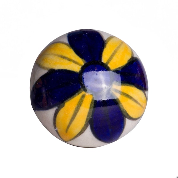 Homeroots Ceramic & Metal Multi Color Knob; Pack of 12 - 1.5 x 1.5 x 1.5 in. - 358134