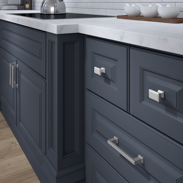 Richelieu Mirabel Collection 1 1/2 in (38 mm) x 15/16 in (24 mm) Polished Nickel Transitional Cabinet Knob - BP79538180