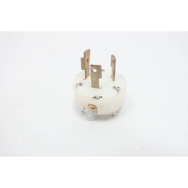 Enchufe Pass & Seymour Turnlok 2P 3W 30A 480V-AC - L830-P
