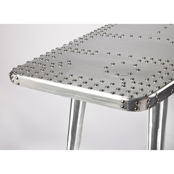 Homeroots 29.5 x 67.5 x 35.5 in. Funky Silver Wing Desk - 389427