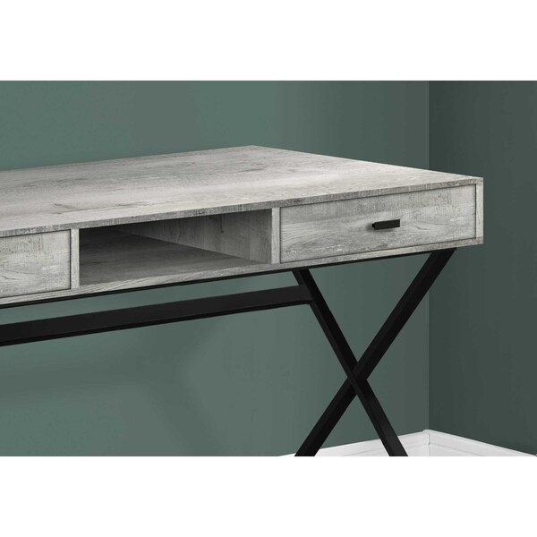 Homeroots 29.25 in. Grey Reclaimed Wood Particle Board & Black Metal Computer Desk - 333545