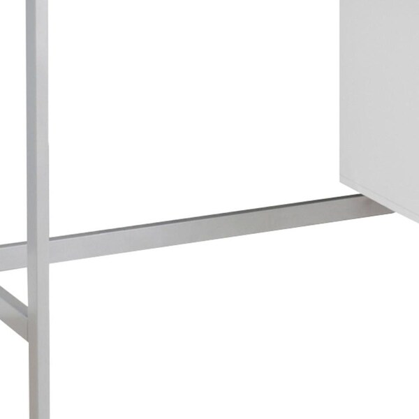 Homeroots 30 in. Particle Board & Silver Metal Computer Desk - 333387