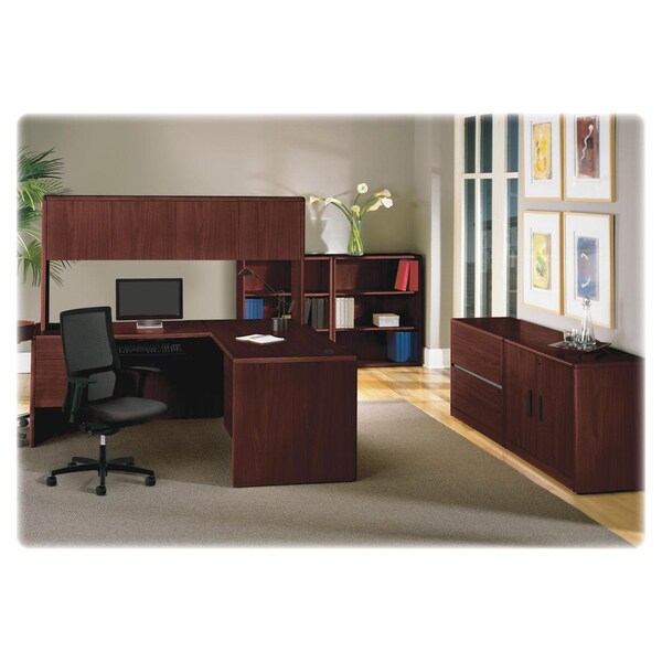 Hon Return Shell Returns, 24 in D X 29-1/2 in H, 48" W X Mahogany - H10712L.NN