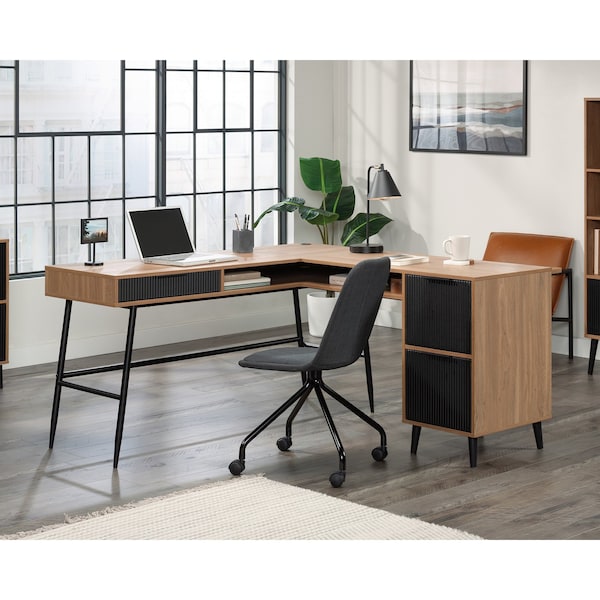 Sauder 59.06 in D X 29.92 in H, 59.06 in W X Engineered wood, Metal - 431621
