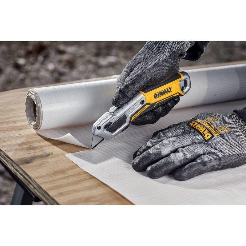 DEWALT Toughseries Retractable Utility Knife with Blade Storage - DWHT10999