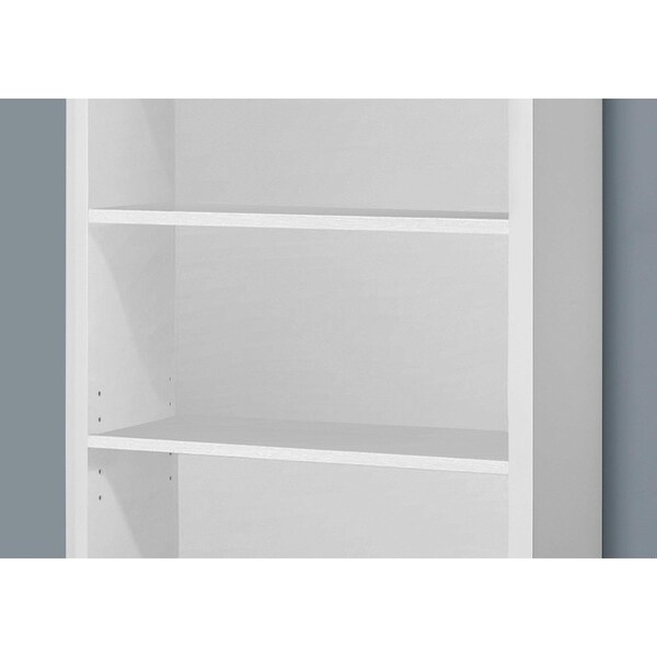 Homeroots 47.5 in. White Particle Board & MDF Bookshelf with Adjustable Shelves - 333357