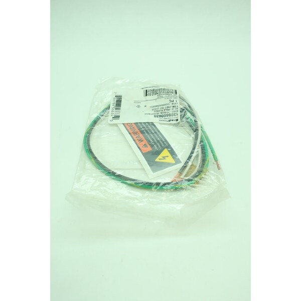 Woodhead WOODHEAD 1R3000A28M005G BRAD POWER FEMALE STRAIGHT 0.5M 3P RECEPTACLE - 1R3000A28M005G