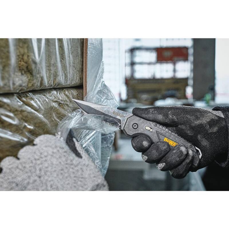 DEWALT 3.187 in. Folding Knife with Spring Assist - DWHT10911