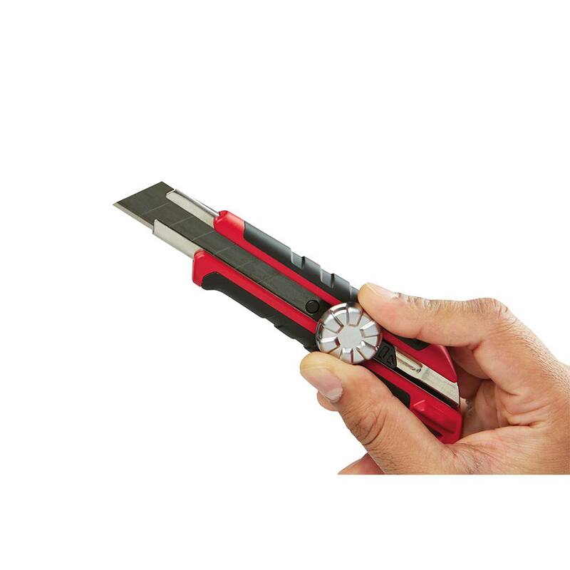 Milwaukee 18 mm Snap-Off Knife with Metal Lock and Precision Cut Blade - 48-22-1961