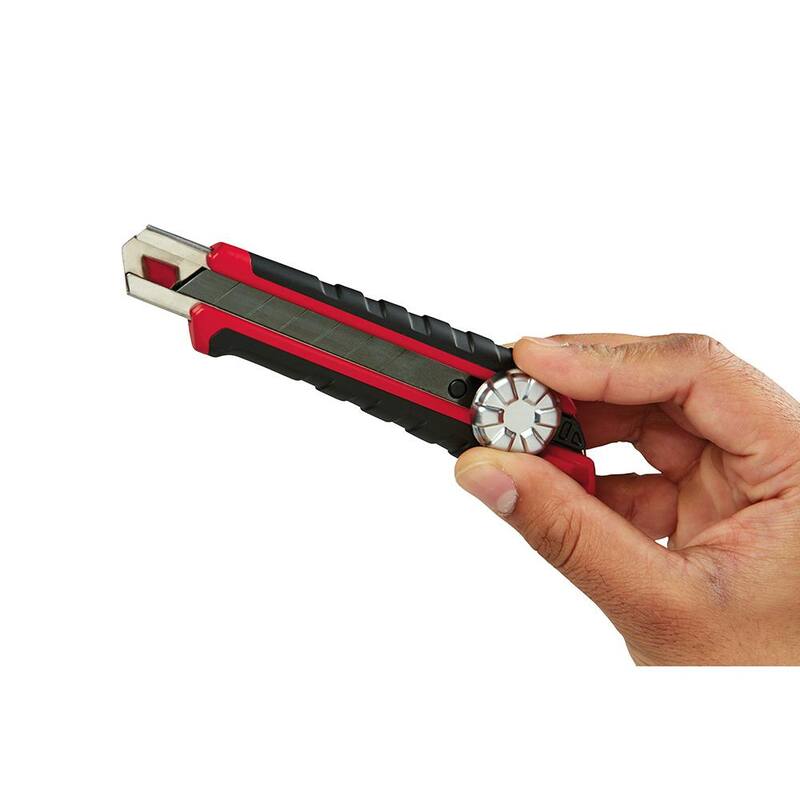 Milwaukee 18 mm Snap-Off Knife with Metal Lock and Precision Cut Blade - 48-22-1961