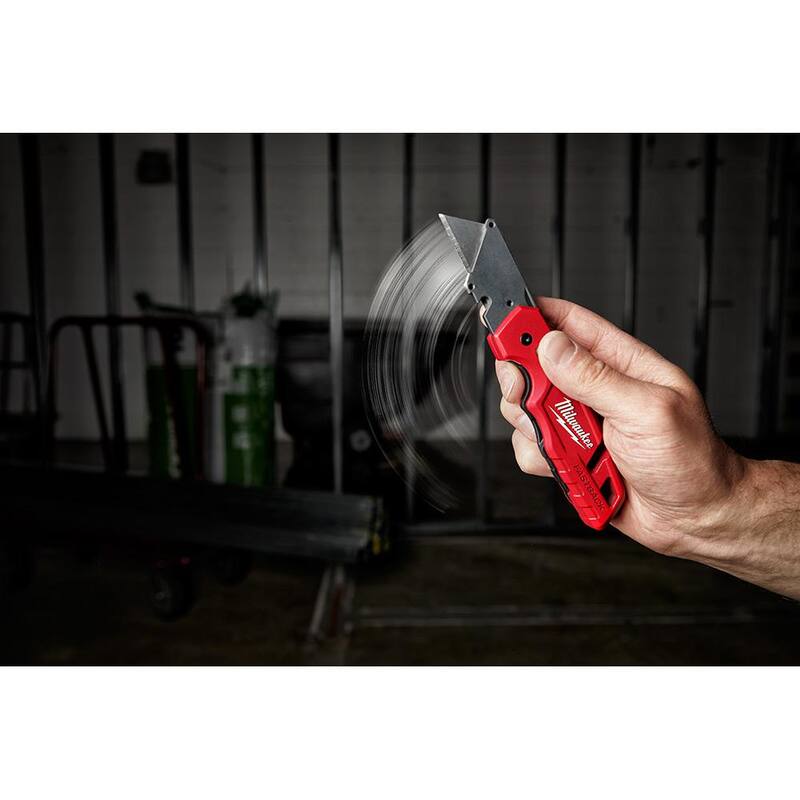 Milwaukee FASTBACK Folding Utility Knife with Blade Storage and 50-Pack General Purpose Utility Blade Set w/11-in-1 Screwdriver - 48-22-1504-48-22-2761