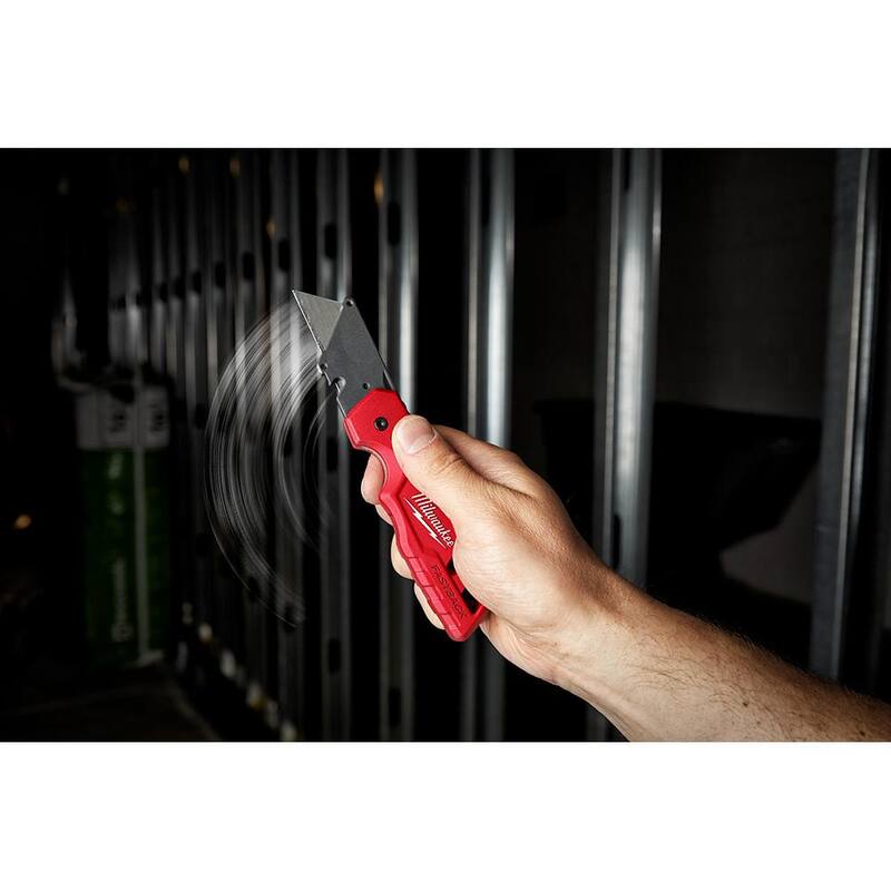 Milwaukee FASTBACK Folding Utility Knife with General Purpose Utility Blades and Dispenser - 48-22-1501-48-22-1900
