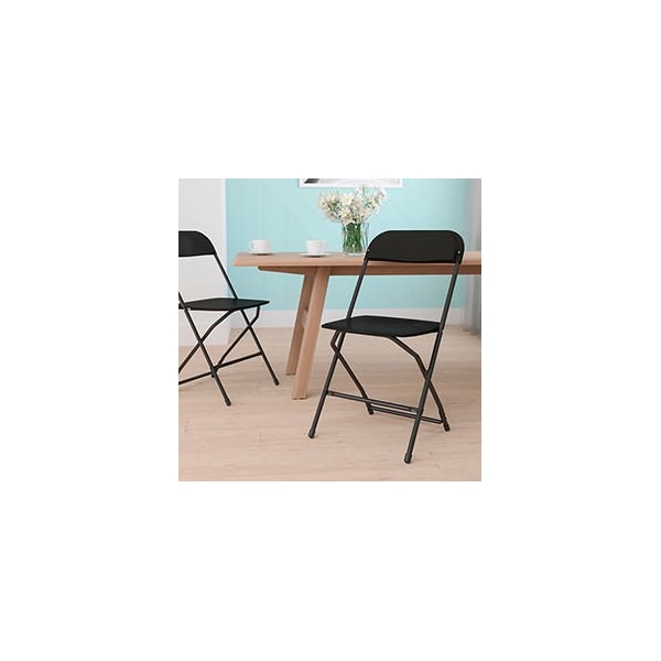 Global Industrial Plastic Folding Chair, 800 lbs. Capacity, Black - B1105791