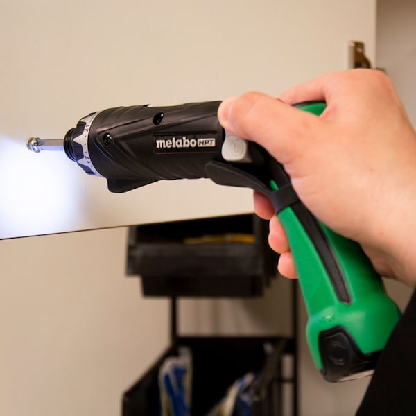 Metabo Hpt 3.6V Cordless 1/4in Hex Drive Screwdriver Li-Ion 2 x 1.5 Ah - DB3DL2M
