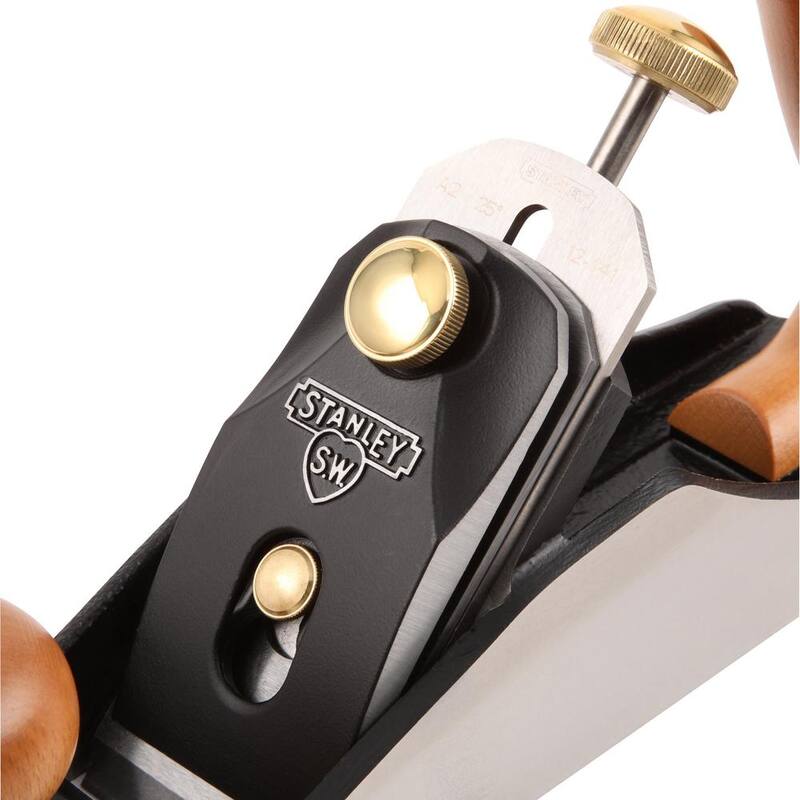Stanley Sweetheart No. 4, 10-5/8 in. Smoothing Bench Plane - 12-136