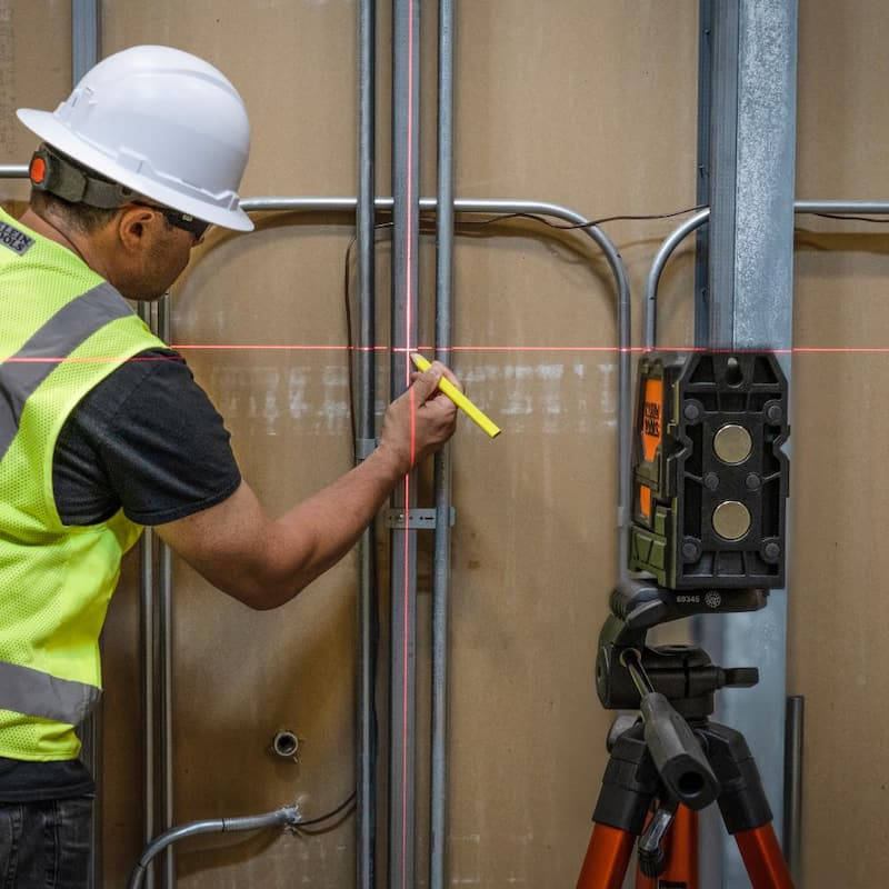 Klein Tools Laser Level, Self-Leveling Red Cross-Line Level and Red Plumb Spot (93LCLS) - 93LCLS