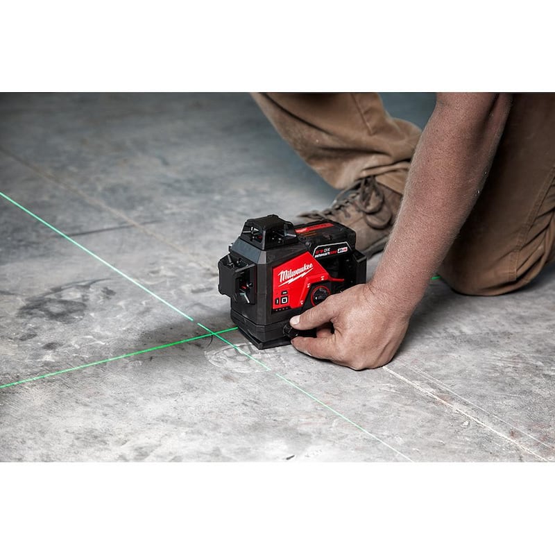 Milwaukee M12 12-Volt Lithium-Ion Cordless Green 250 ft. 3-Plane Laser Level Kit with Laser Detector - 3632-21-48-35-1211