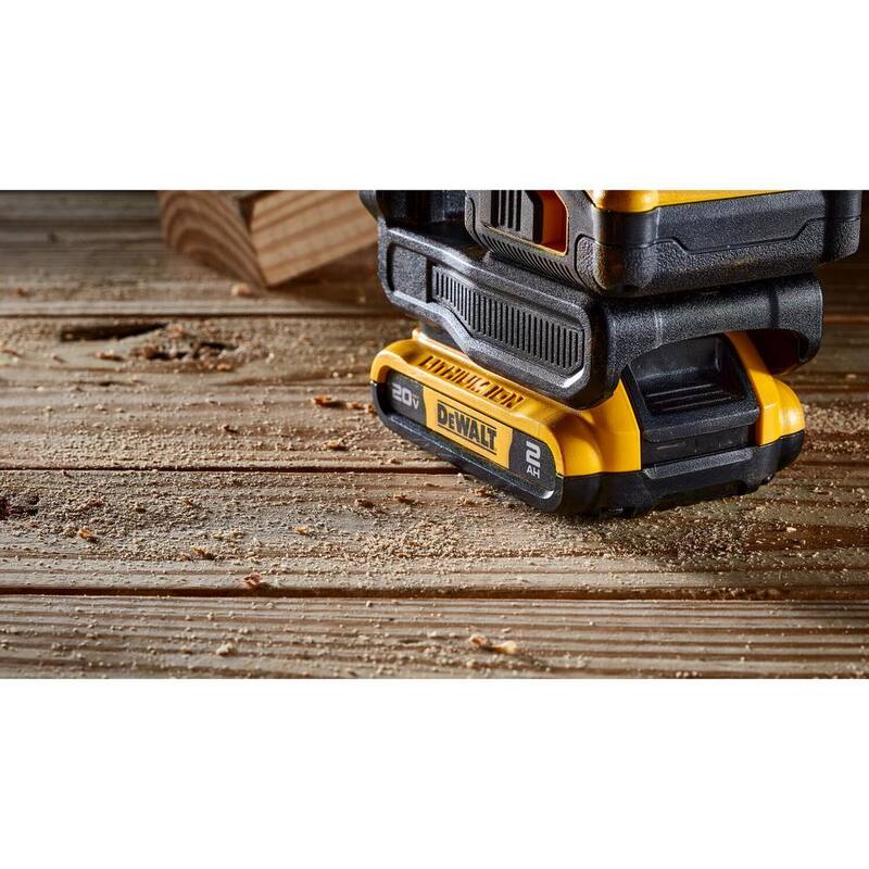 DEWALT 20-V Lithium-Ion 3-Plane Beam 360° 130 ft. Laser Level Kit with 2.0Ah Battery, Charger, and Case - DCLE34031D1
