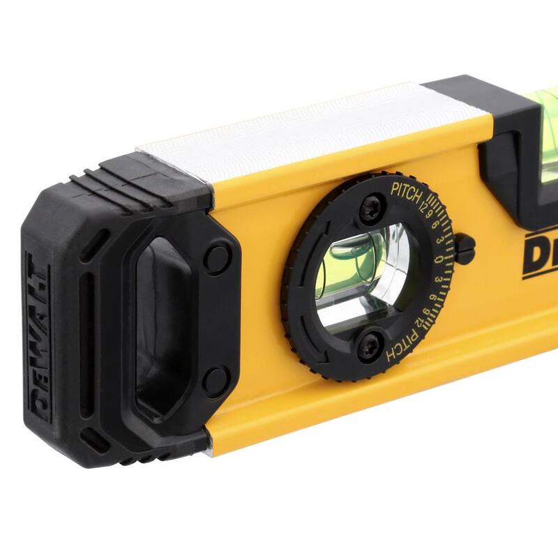 DEWALT 3/4 in. Stud Finder and 9 in. Torpedo Level - DW0100W43003