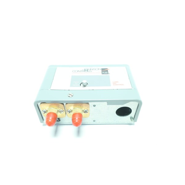 Johnson Controls 45SEC TIME DELAY 6.5PSI 120/240V-AC OIL FAILURE CUTOUT CONTROL HVAC CONTROLLER PARTS AND ACCESSORY - P45NCA-83C