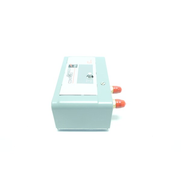 Johnson Controls 45SEC TIME DELAY 6.5PSI 120/240V-AC OIL FAILURE CUTOUT CONTROL HVAC CONTROLLER PARTS AND ACCESSORY - P45NCA-83C