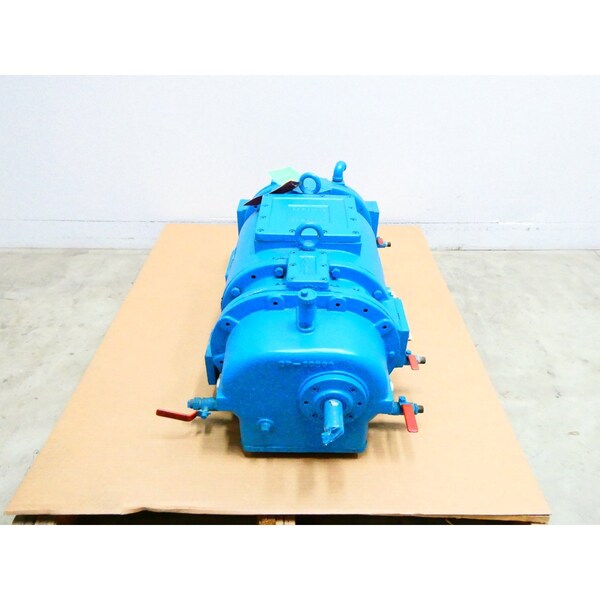 Tuthill KINNEY DRY SCREW IRON 1-1/2IN 330M3/H 15HP 2IN VACUUM PUMP - KDP-330