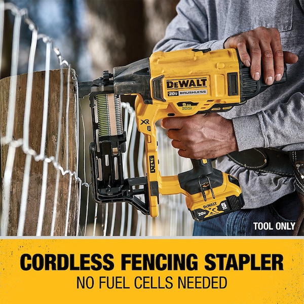Dewalt 20V MAX* XR 9 GA Cordless Fencing Stapler (Tool only) - DCFS950B