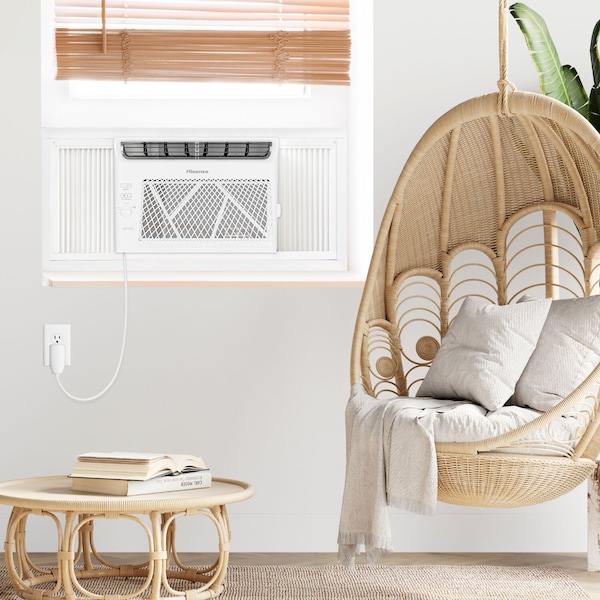 Hisense 5,000 BTU Window Air Conditioner with Mechanical Rotary Controls - AHW0521K1W