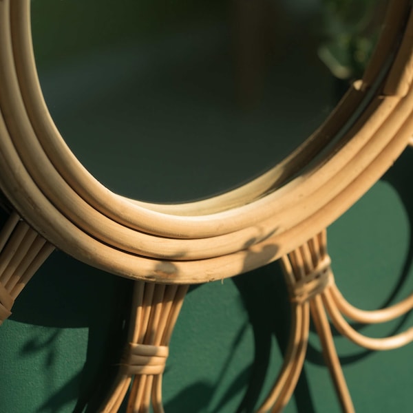 Fabulaxe Flower Decorative Shape Natural Rattan Wood Round Modern Boho Hanging Wall Mirror - QI004071