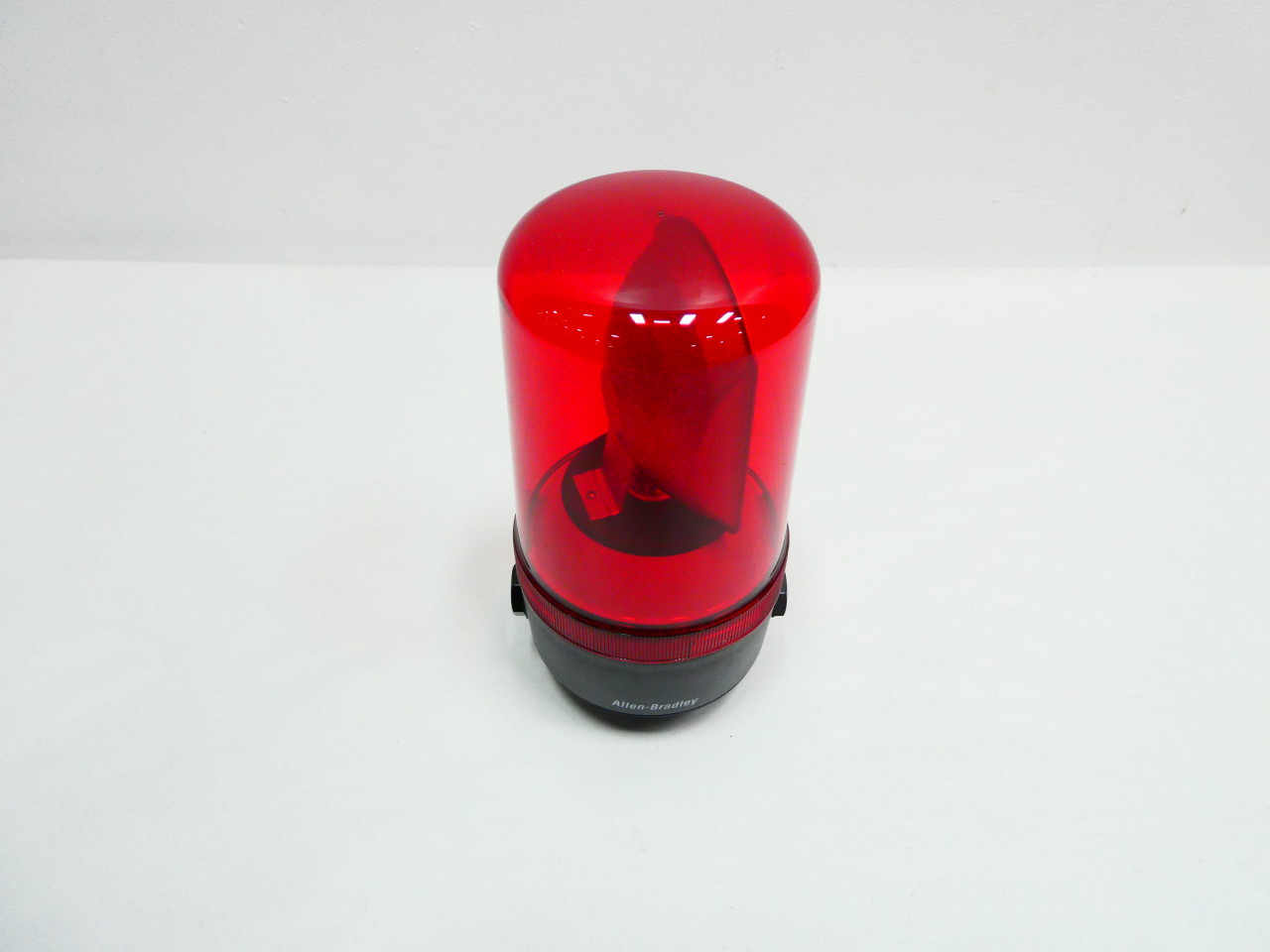 ALLEN BRADLEY 855BM-N10RH4 RED BEACON SIGNALING LIGHT 120V-AC STACK LIGHT ASSEMBLY