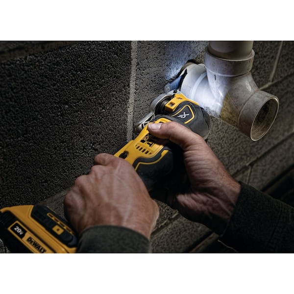 Dewalt 20V MAX* XR(R) Brushless Cordless 3-Speed Oscillating Multi-Tool Kit (2.0 Ah Battery) - DCS356D1